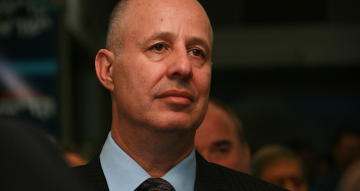 Zachi Hanegbi kehrt von der Kadima-Partei wieder in den Likud zurück.