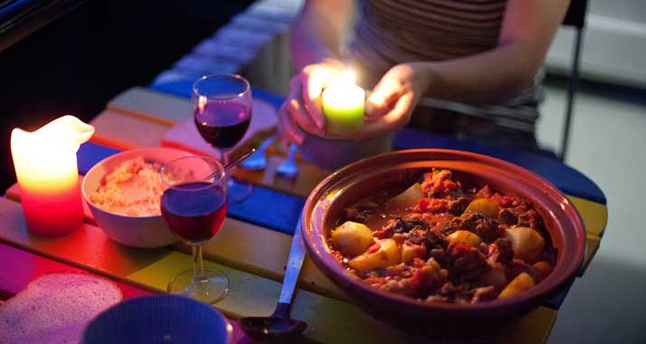 Die Köstlichkeiten des Orients genießen Muslime während des Ramadan erst nach Sonnenuntergang.
