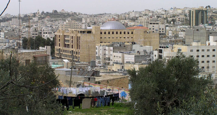 Die Großstadt Hebron im Westjordanland. Hier sollte ein Festival stattfinden, doch die Menschen wurden um ihr Geld betrogen.