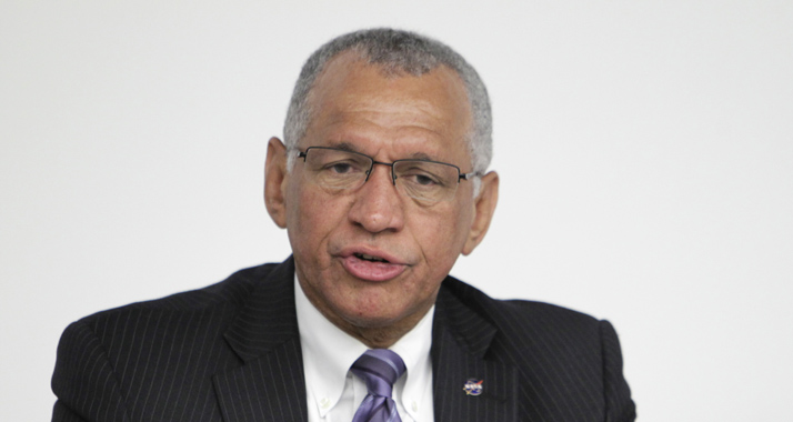 NASA-Chef Charles Bolden hält das neue Zentrum in Sachnin für bedeutsam.