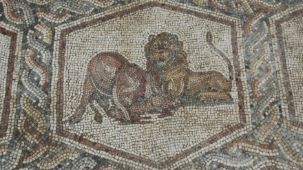 Antike Kunst: Das in Lod gefundene Mosaik gehörte vermutlich einem römischen Geschäftsmann aus dem 4. Jahrhundert.