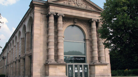 Das Pariser Museum "Jeu de Paume" zeigt eine umstrittene Ausstellung über palästinensische Attentäter.