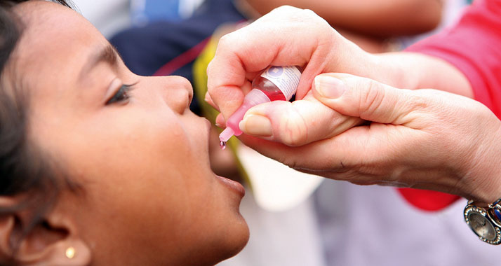 Etwa 150.000 israelische Kinder sollen die Schluckimpfung gegen Polio erhalten.