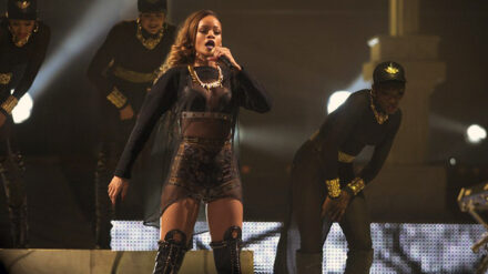Mit ihrer "Diamonds World tour" ist Sängerin Rihanna derzeit auf Tournee.