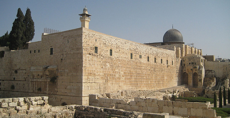 Führende Palästinenser haben gefordert, allen Nicht-Muslimen den Zugang zum Tempelberg zu verbieten.