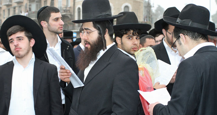 Zehntausende Haredim waren bei einer Wahlkampfveranstaltung der Partei „Vereinigtes Torah-Judentum“. (Archivbild)