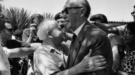 Konrad Adenauer besucht David Ben-Gurion 1966 in Sde Boker