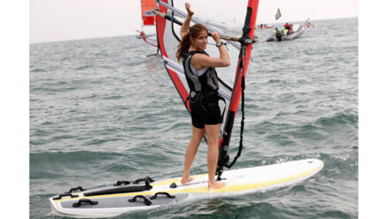 Maayan Davidovich gewann bei den RSX-Surfweltmeisterschaften im Oktober 2013 die Bronze-Medaille