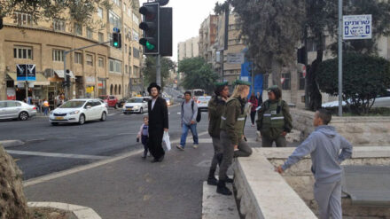 Zur Zeit sind ungewöhnlich viele Sicherheitskräfte in Jerusalems Straßen zu sehen