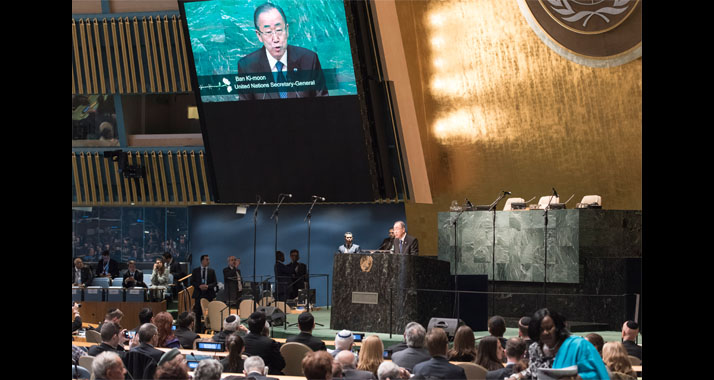 Ban Ki-Moon bezweifelt nicht, dass der Holocaust sich ereignete – im Gegensatz zu Ajatollah Chamenei