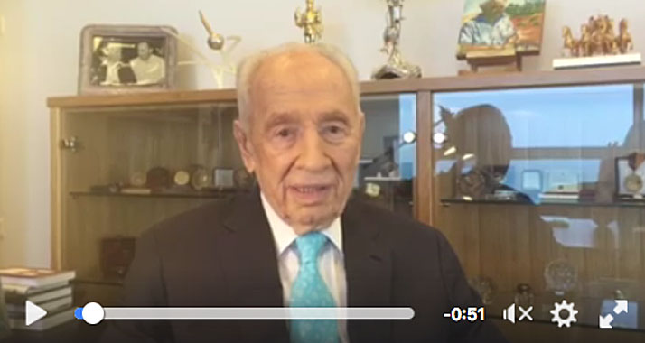 Wenige Stunden vor seinem Schlaganfall wirkte Peres noch in einem Kurzfilm für Facebook mit