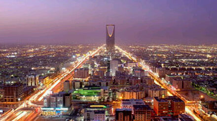 Die politische Führung Saudi-Arabiens will die Wirtschaft des Landes auf eine breitere Grundlage stellen