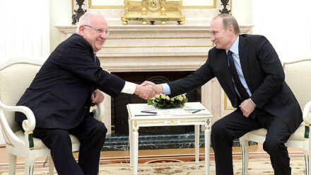 Rivlin hat sich direkt an Putin (r.) gewandt (Archivbild)