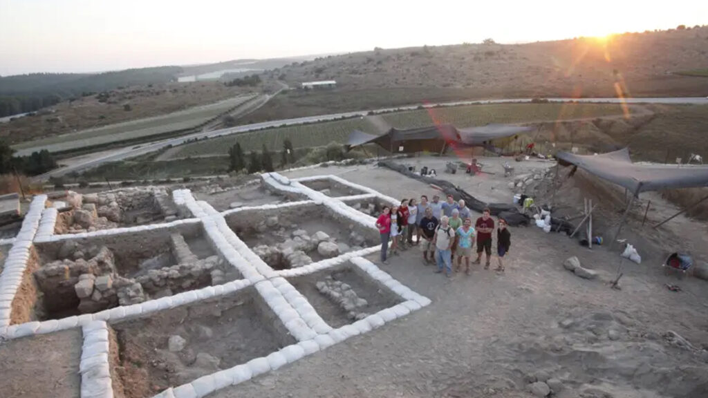 Arbeiten im Freien: Archäologen haben bei Lachisch neue Erkenntnisse aus alten Zeiten gewonnen