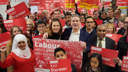 „Antisemitismus entwurzeln“: Der neue Labour-Chef Starmer mit seiner Frau, die jüdische Wurzeln hat