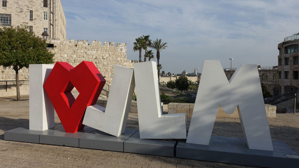 Durch die Ausgangssperre der vergangenen Tage waren Jerusalems Straßen leer wie nie