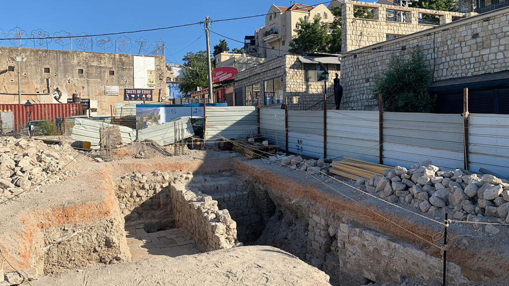 Die Ausgrabung in der Altstadt von Zefat gewährt den Archäologen Einblicke in mehrere Epochen