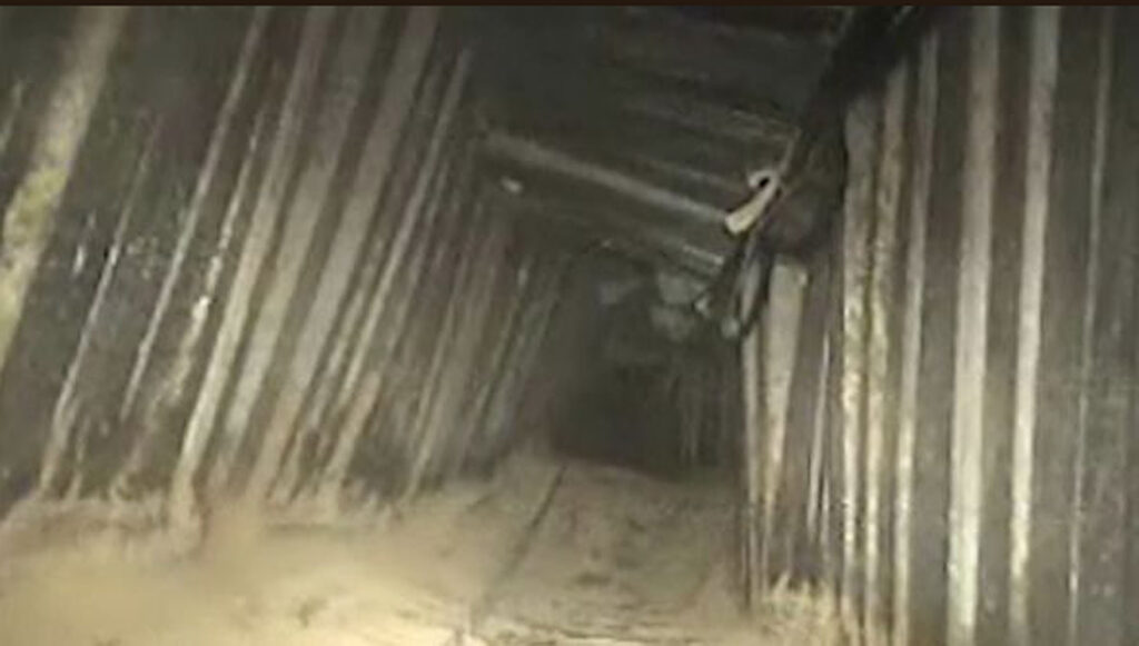 So sehen laut der israelischen Armee die Terrortunnel der Hamas aus