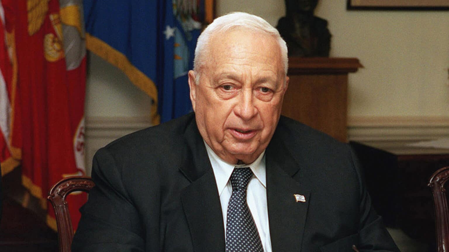 Unter Scharon W Re Die Katastrophe Vom 7 Oktober Nicht Passiert   State Of Israel Prime Minister Ariel Sharon Pictured During A Defense Meeting 7ac6da 1536x864 